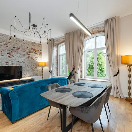Spacious 1bd By Homeystay Apartment