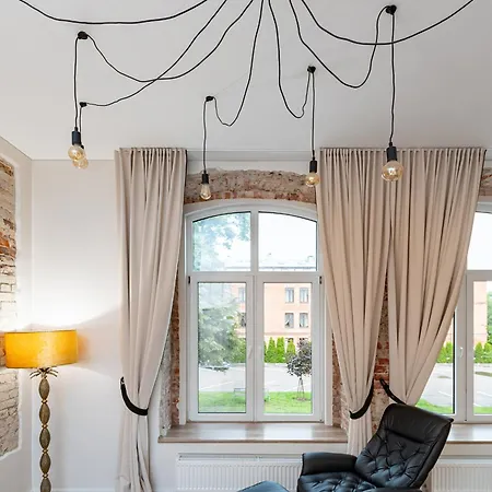 Spacious 1bd By Homeystay Apartment *