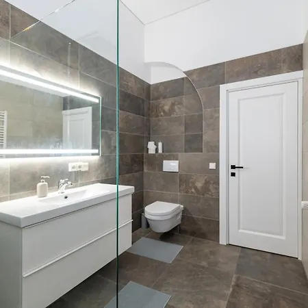 Apartment Spacious 1bd By Homeystay *